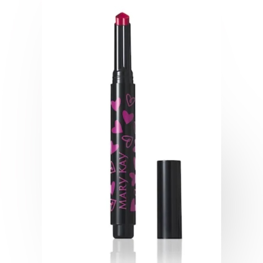 NEW Mary Kay Heart Shaped Lipstick Courageous Pink
